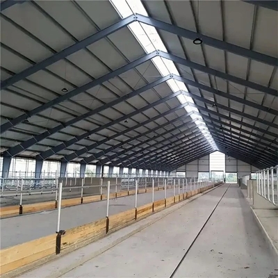 "Modern Steel Structure Mobile Poultry House for Chicken Pig Goat Cow Breeding in China"